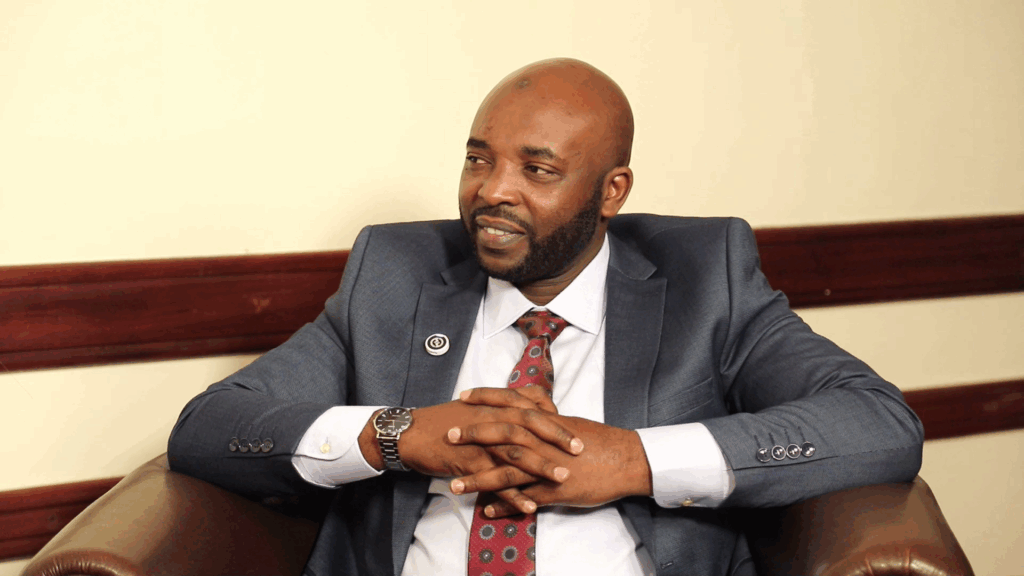 Twahir Ismail Kakooza - Investor Liasion 